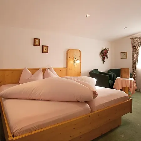 Haus Gerlinde Guest house 3*